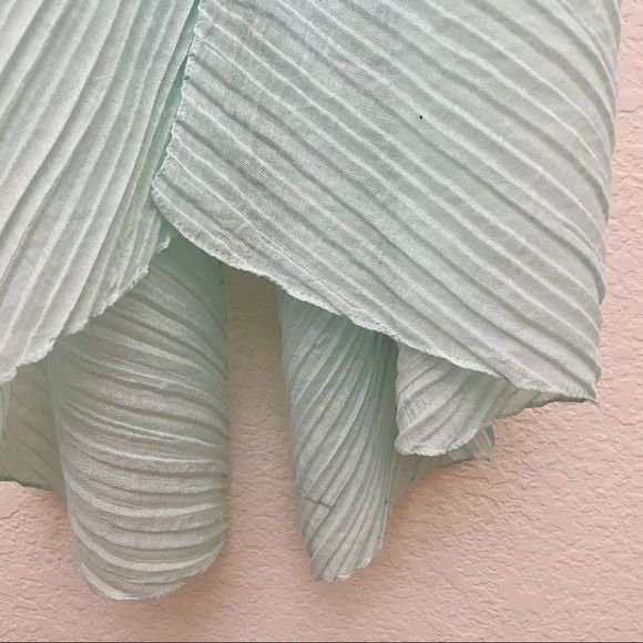 Accordion Pleat Semi Sheer Long Wrap Scarf, Mint, NWT - Picture 4 of 6
